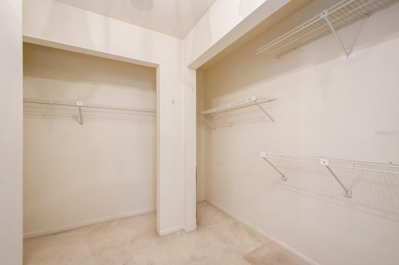 Listing photo id 6 for 2430 Catalonia Way S