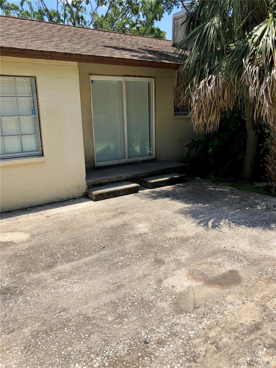Image 19 of 66 For 6205 Brandon Circle