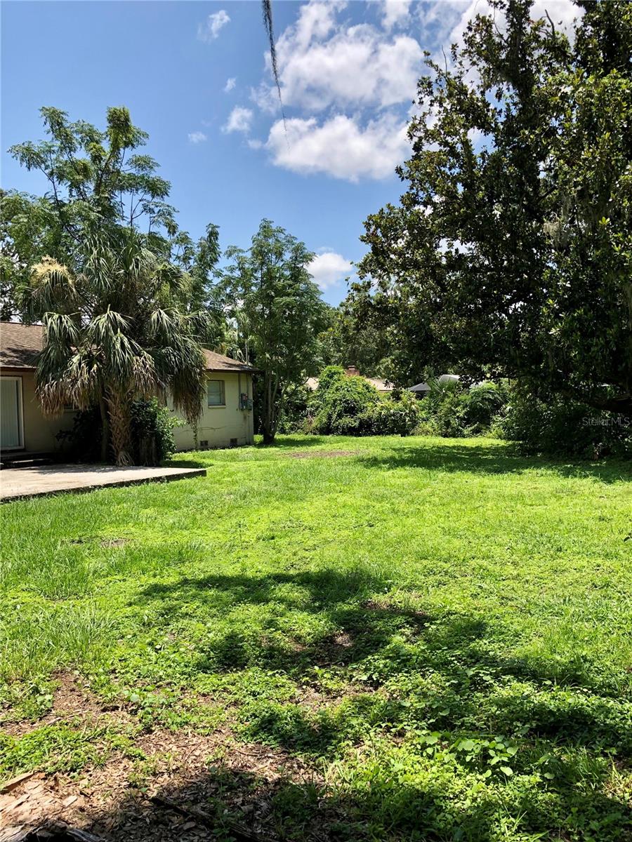 Image 22 of 66 For 6205 Brandon Circle