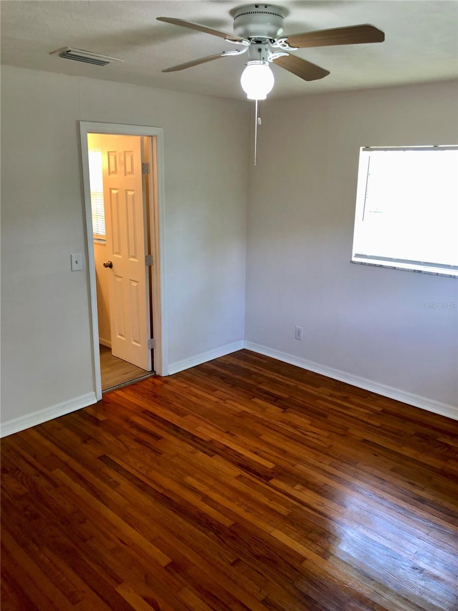 Image 40 of 66 For 6205 Brandon Circle