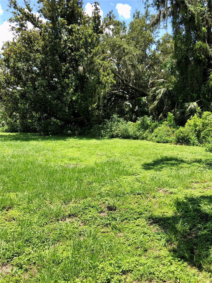 Image 6 of 66 For 6205 Brandon Circle