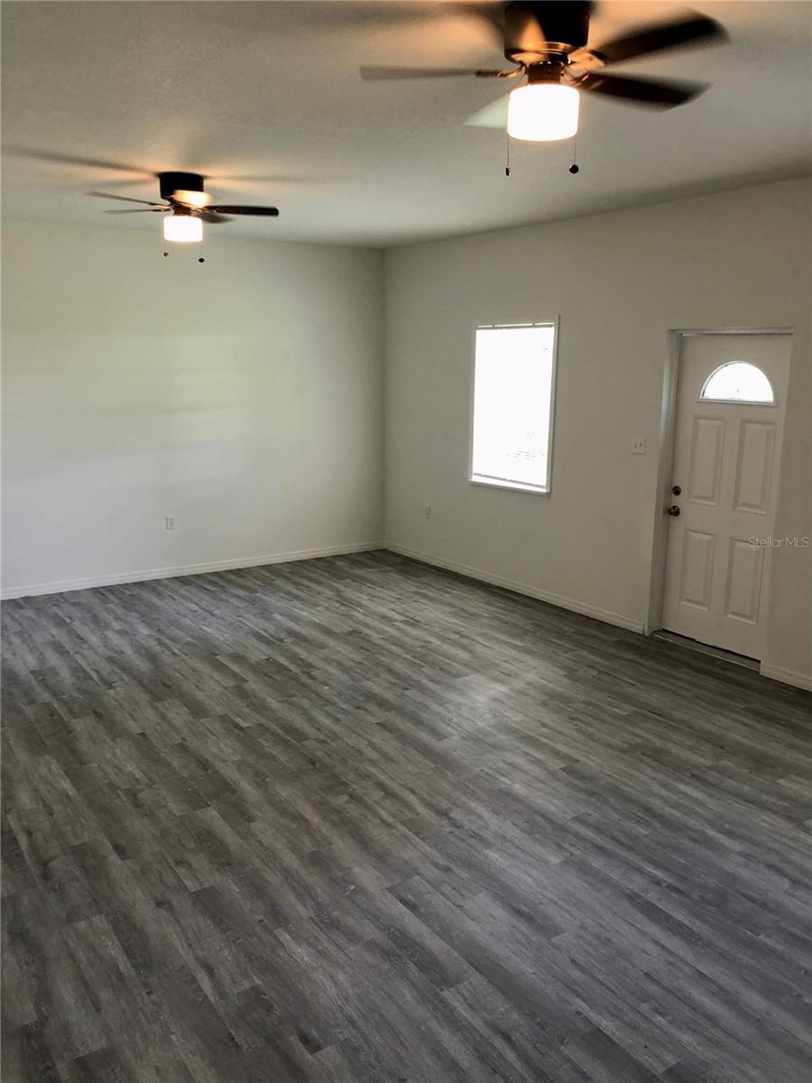 Image 61 of 66 For 6205 Brandon Circle