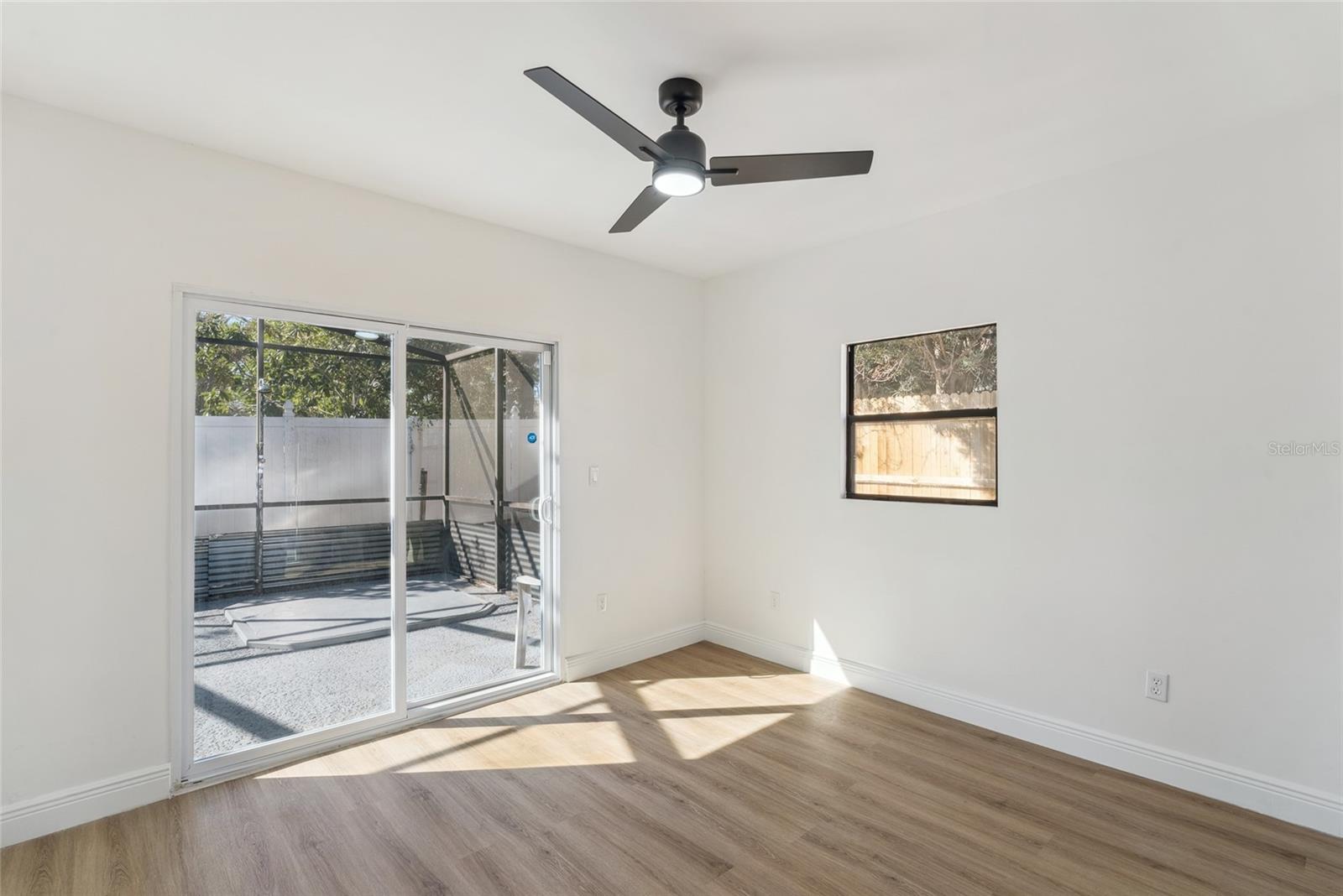 Listing photo id 22 for 205 Mission Hills Avenue