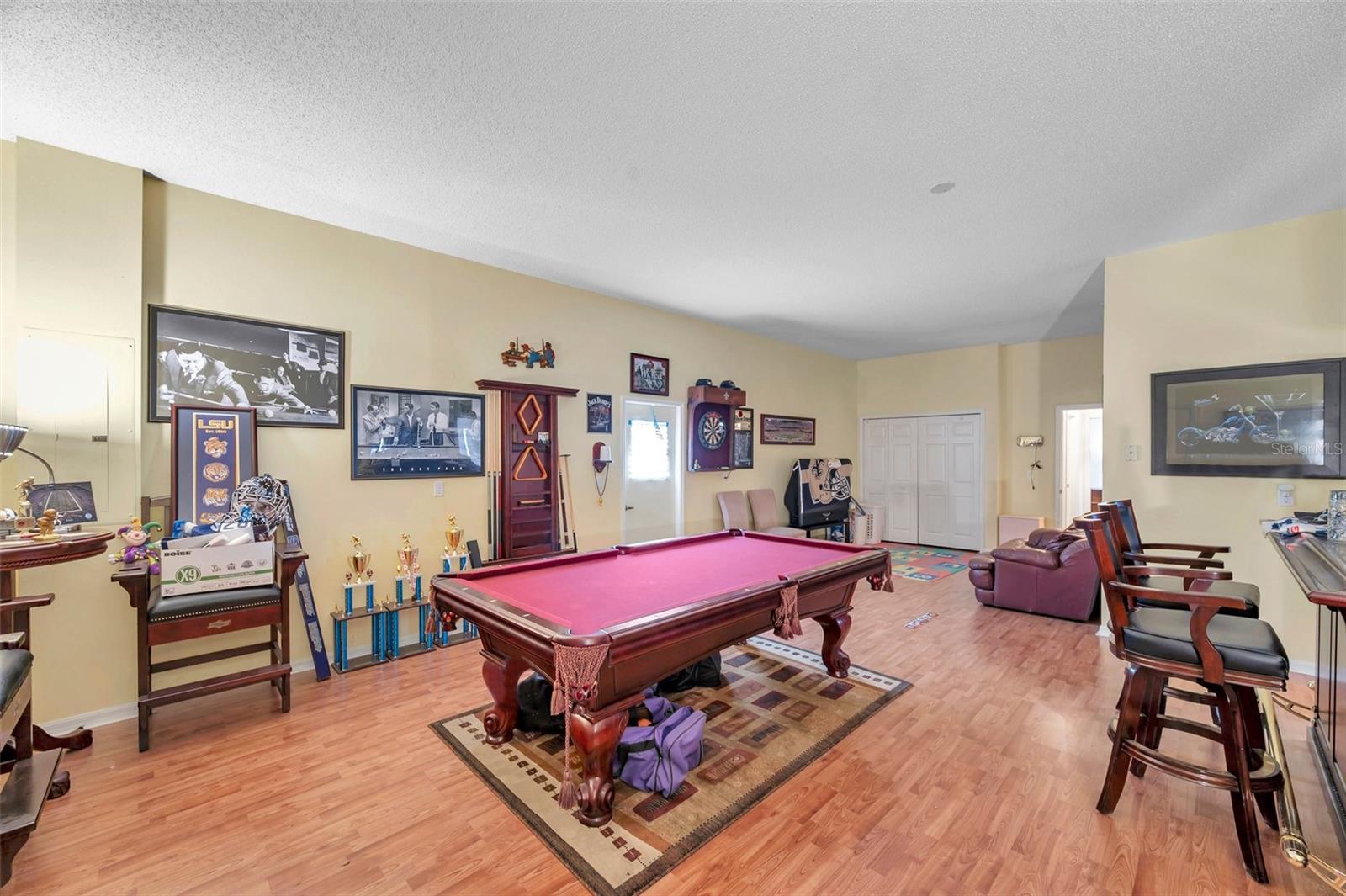 Listing photo id 8 for 4611 Anaconda Drive