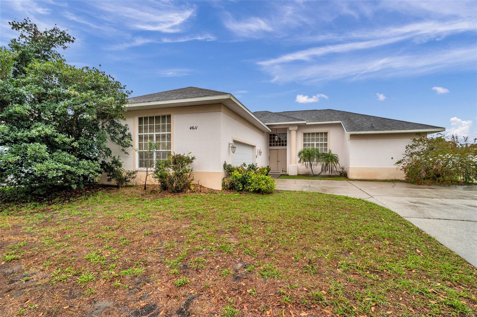 Listing photo id 1 for 4611 Anaconda Drive