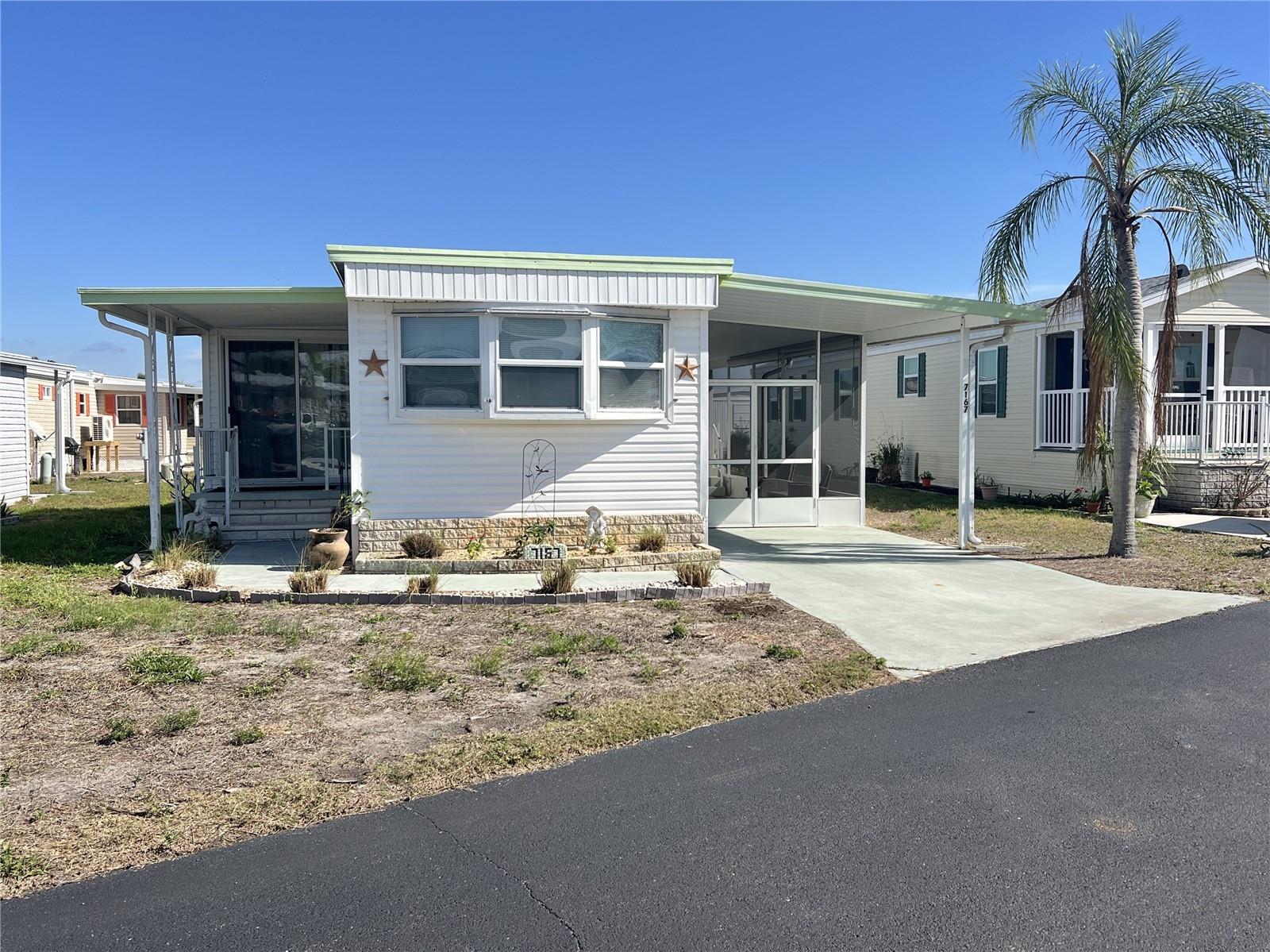 Details for 7167 Mount Hawthorne Road Ne 591, ST PETERSBURG, FL 33702
