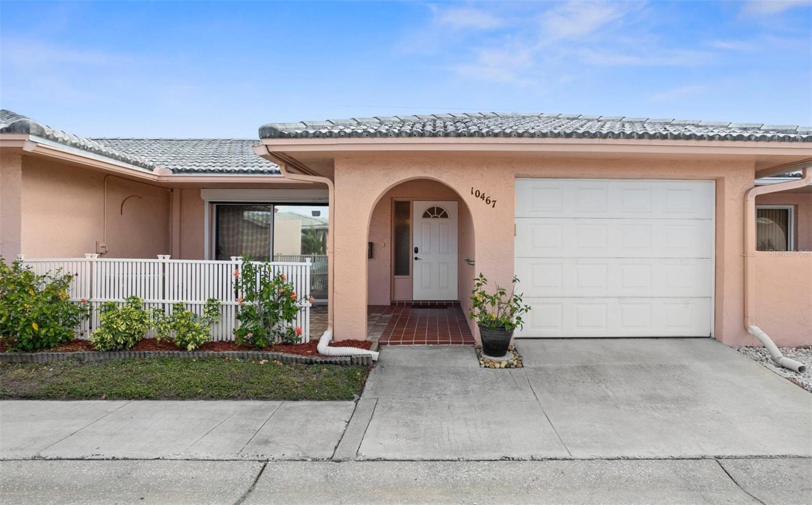 Details for 10467 Larchmont Place N, PINELLAS PARK, FL 33782