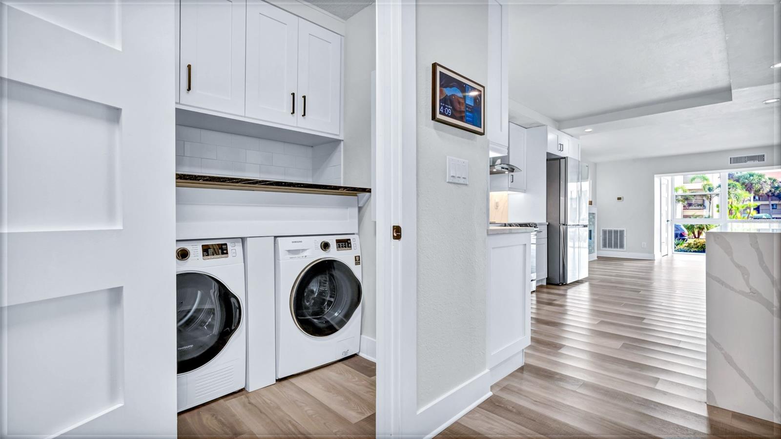 Image 36 of 66 For 855 Bayway Boulevard 105