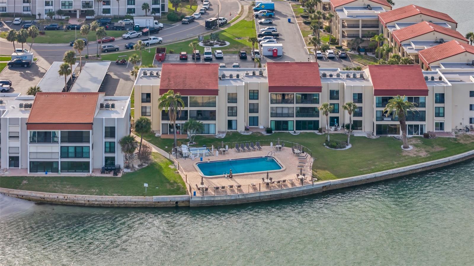 Image 49 of 66 For 855 Bayway Boulevard 105