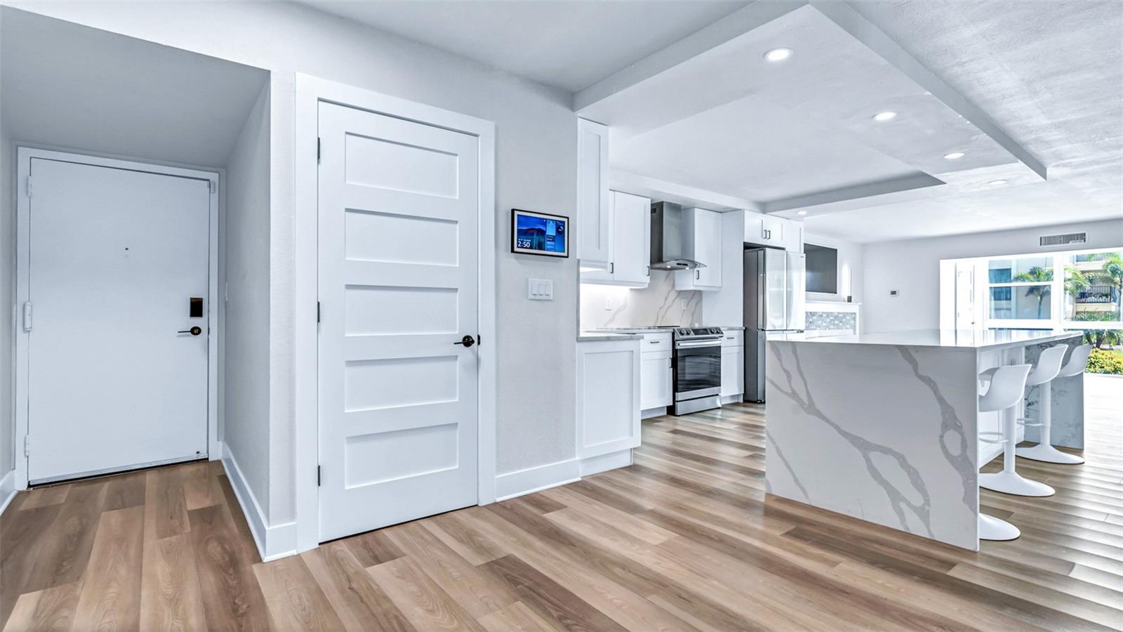 Image 6 of 66 For 855 Bayway Boulevard 105
