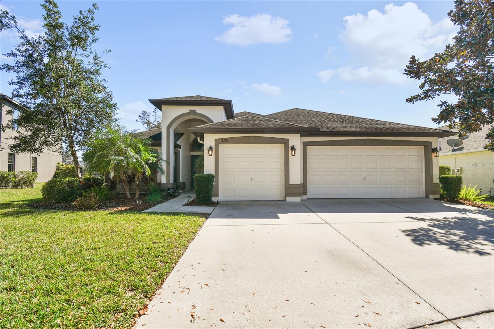 Details for 15721 Starling Water Drive, LITHIA, FL 33547