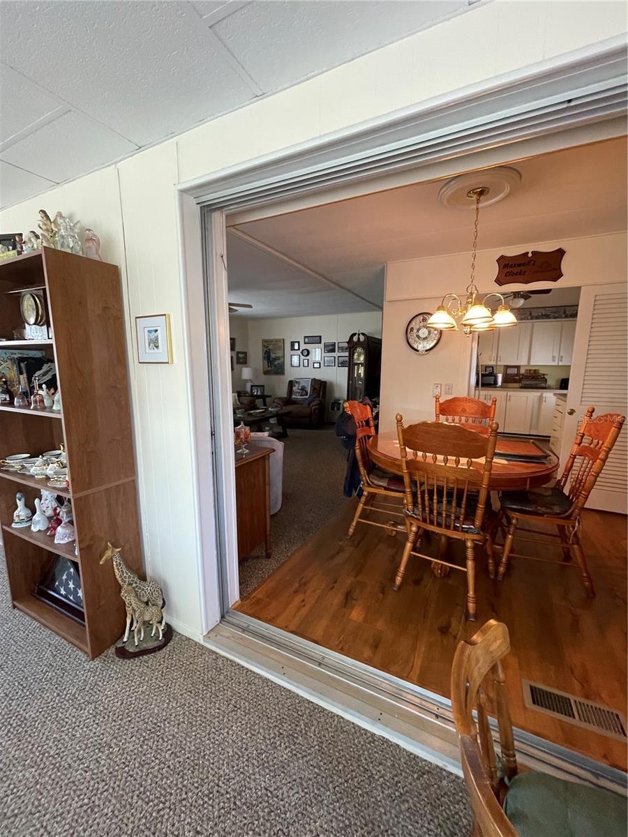 Image 5 of 25 For 9900 Ulmerton Road 242