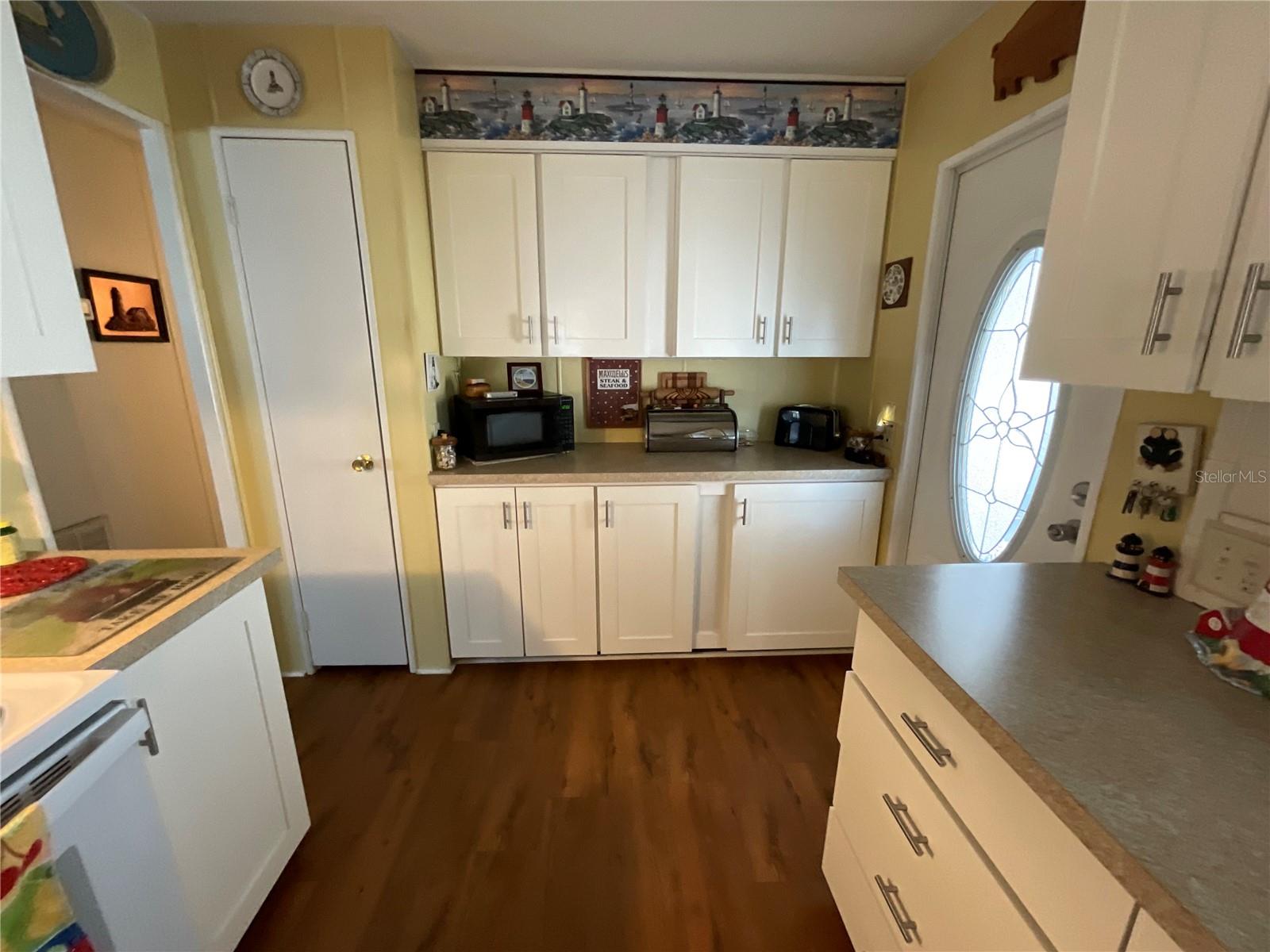 Image 6 of 25 For 9900 Ulmerton Road 242