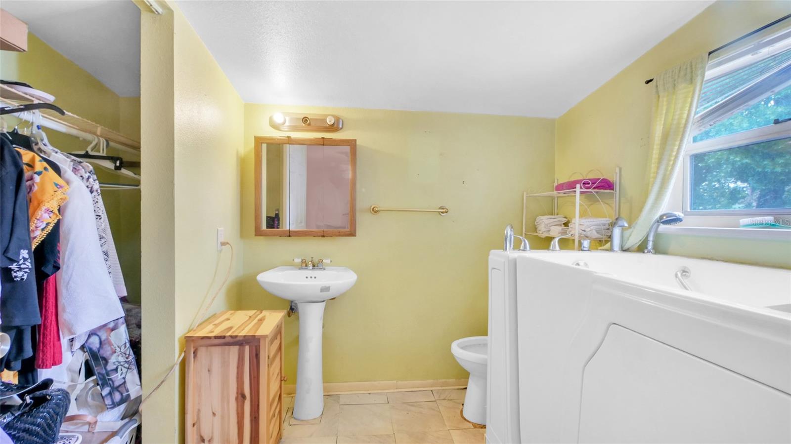 Image 22 of 32 For 4804 10th Street