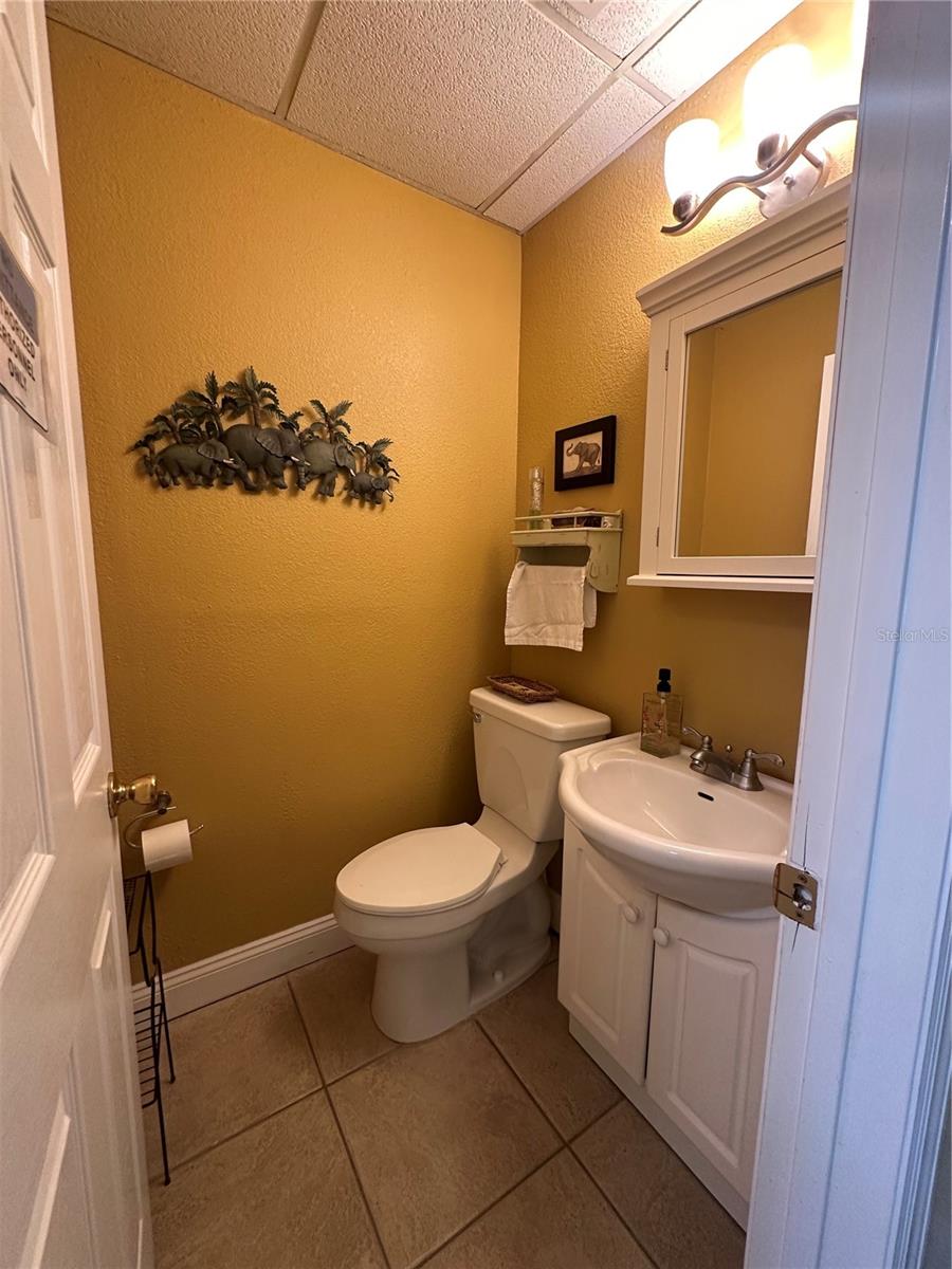 Image 14 of 18 For 1137 Bartow Road C-d