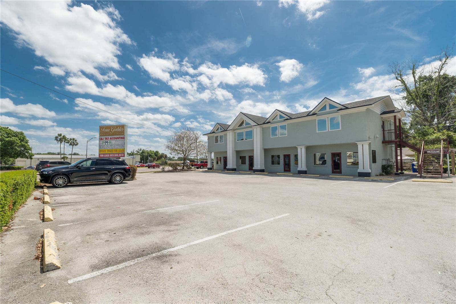 Image 3 of 18 For 1137 Bartow Road C-d