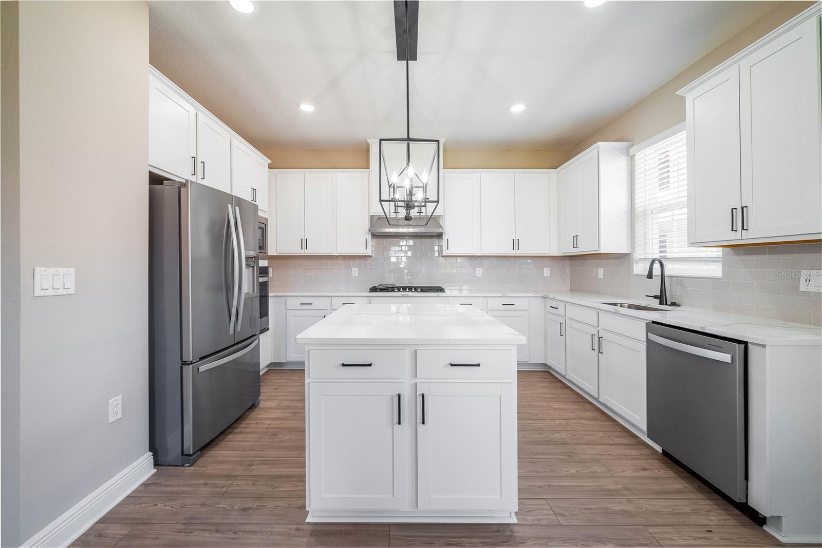 Image 2 of 7 For 7721 Somersworth Drive