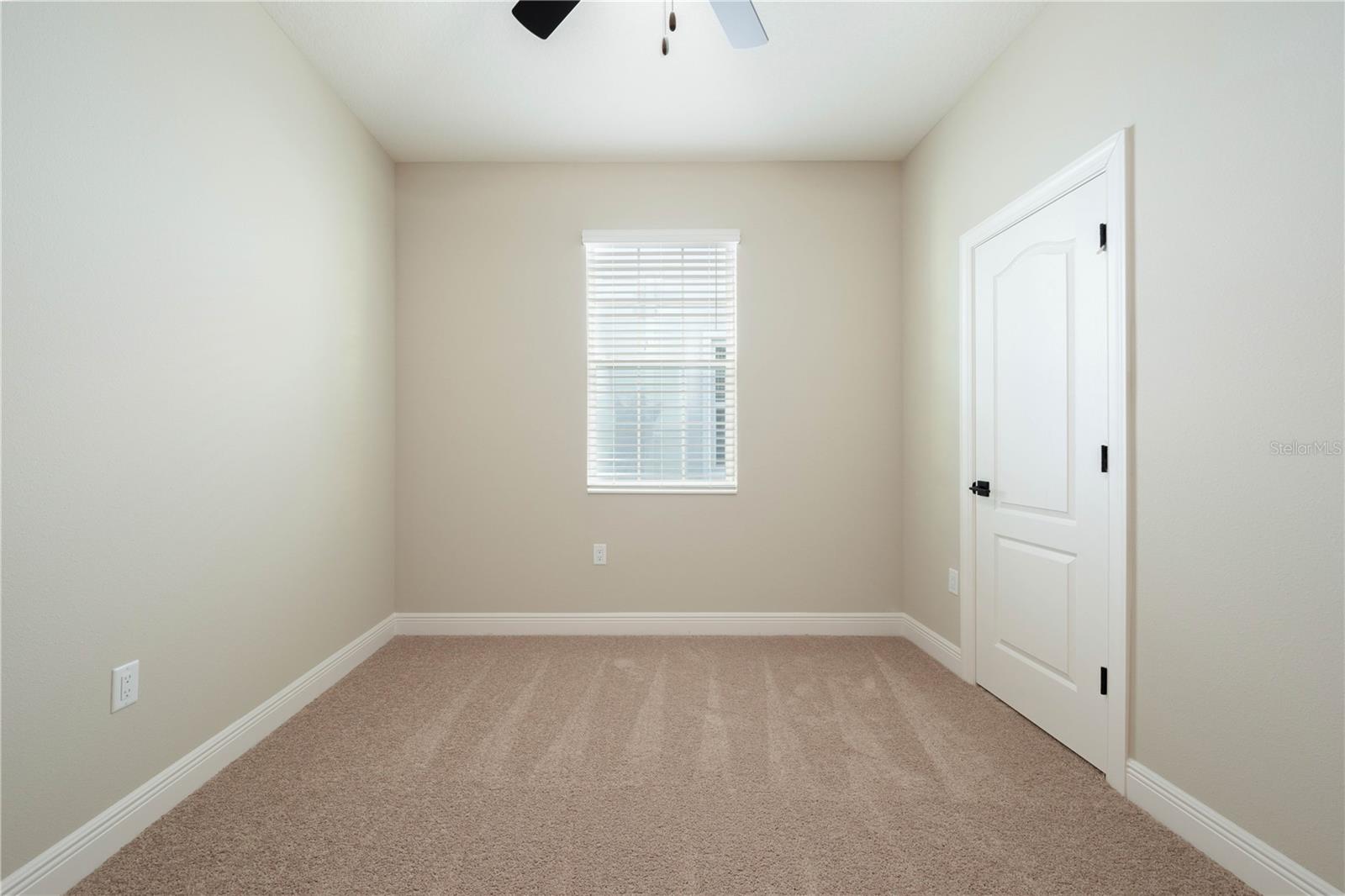 Image 6 of 7 For 7721 Somersworth Drive