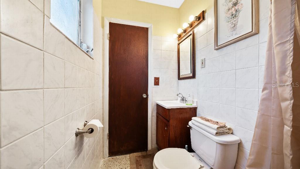Image 13 of 20 For 2453 Teri Street
