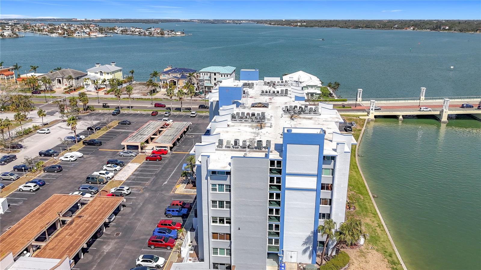 Image 58 of 68 For 500 Treasure Island Causeway 207