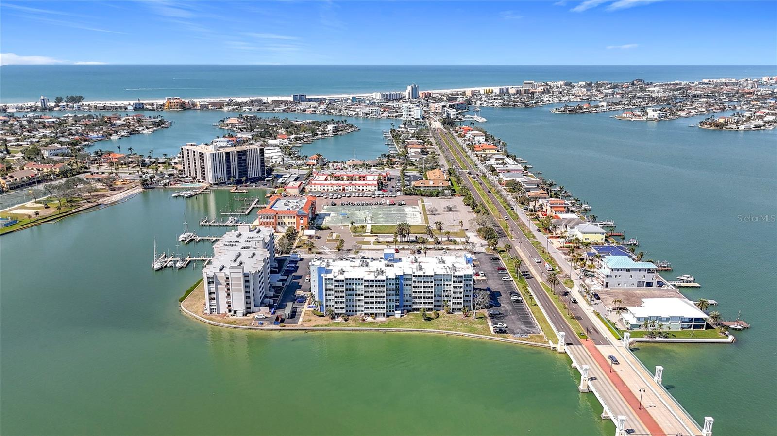 Image 65 of 68 For 500 Treasure Island Causeway 207