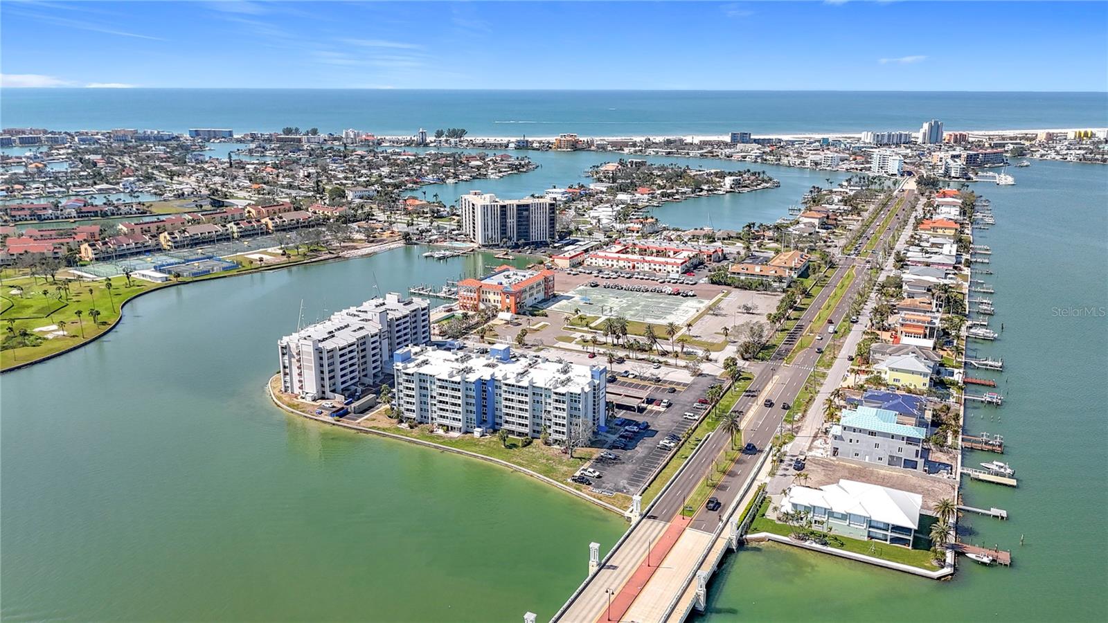 Image 66 of 68 For 500 Treasure Island Causeway 207