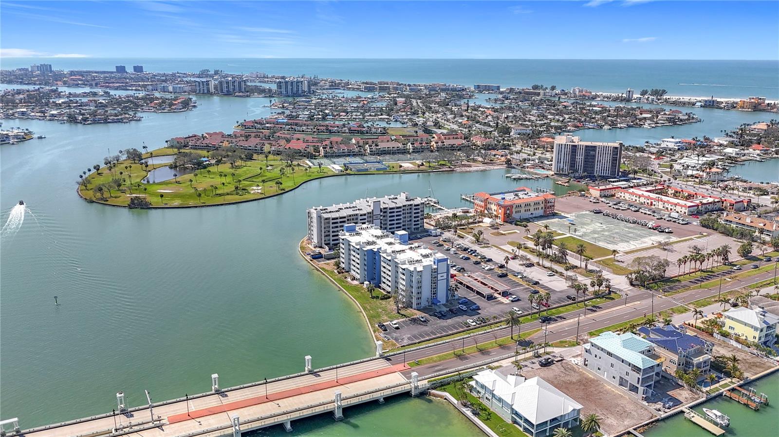 Image 67 of 68 For 500 Treasure Island Causeway 207