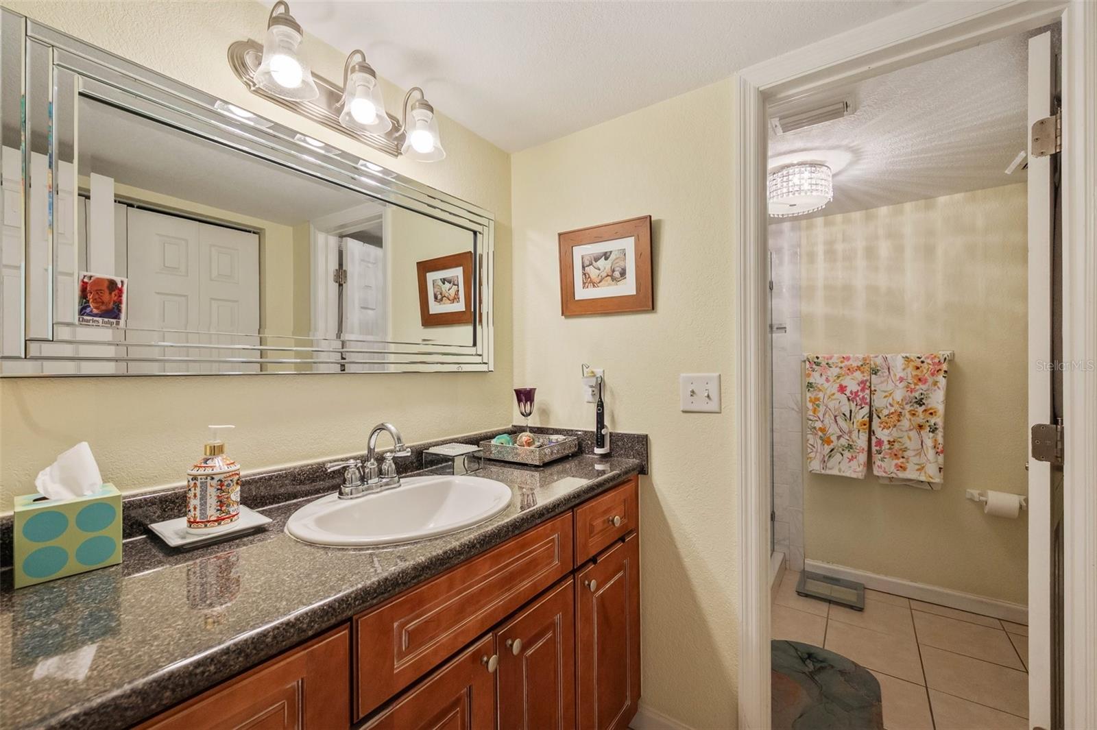 Image 19 of 60 For 4842 Coquina Key Drive Se B