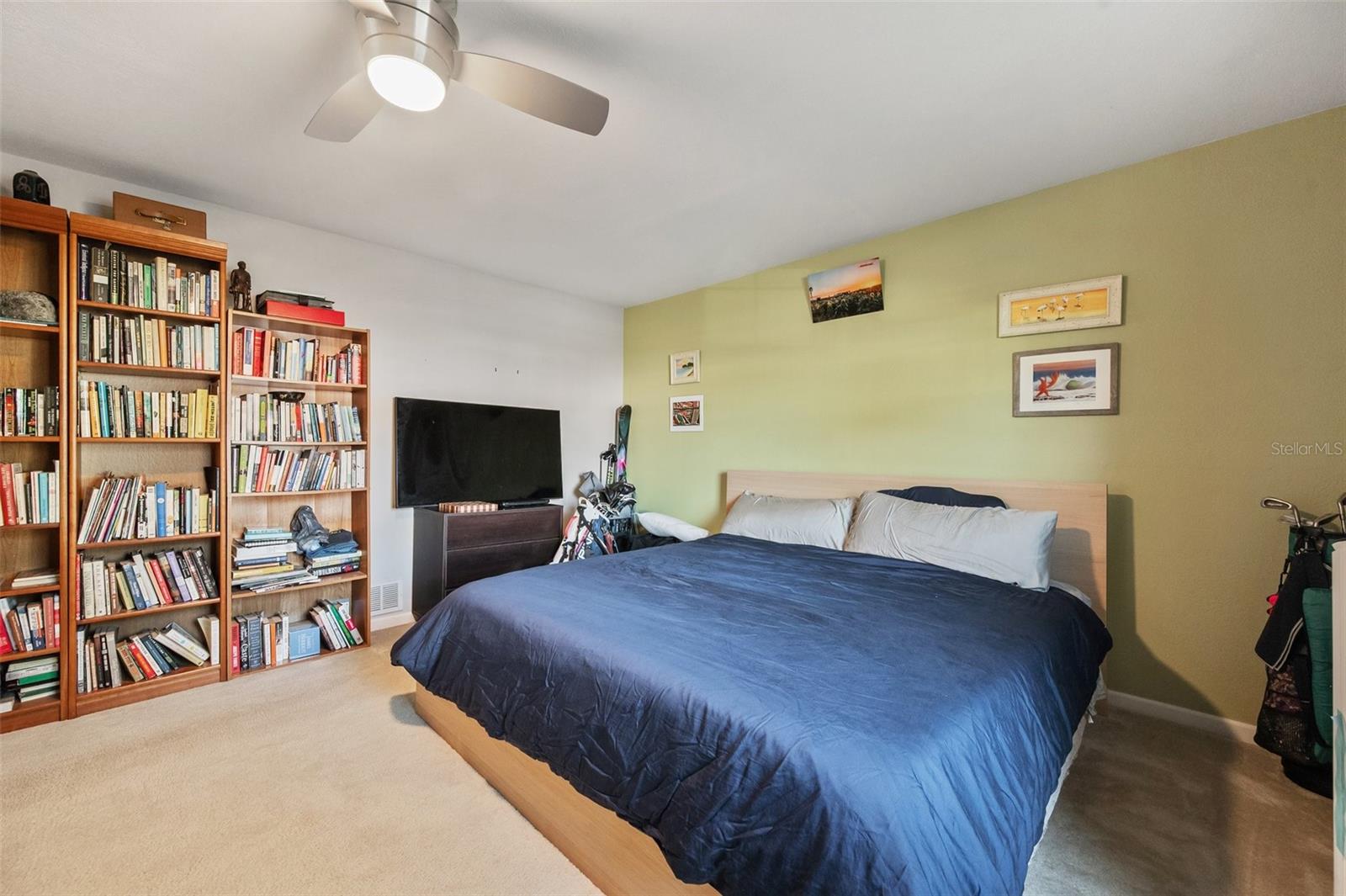 Image 22 of 60 For 4842 Coquina Key Drive Se B