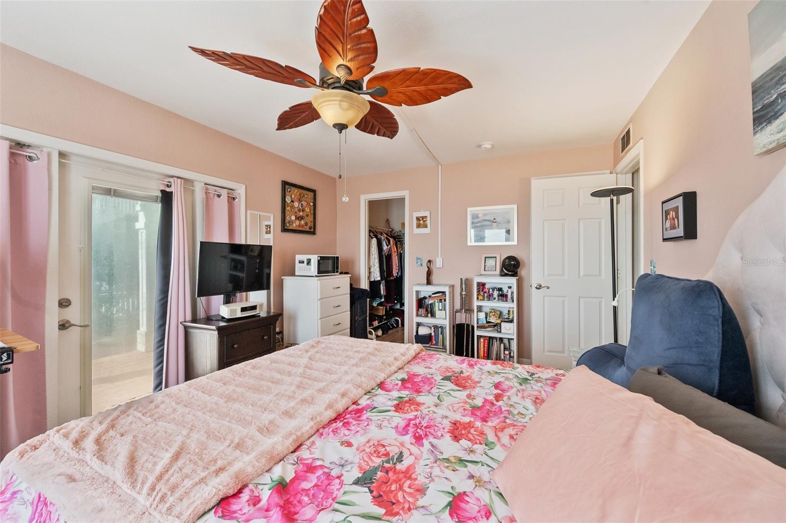 Image 28 of 60 For 4842 Coquina Key Drive Se B