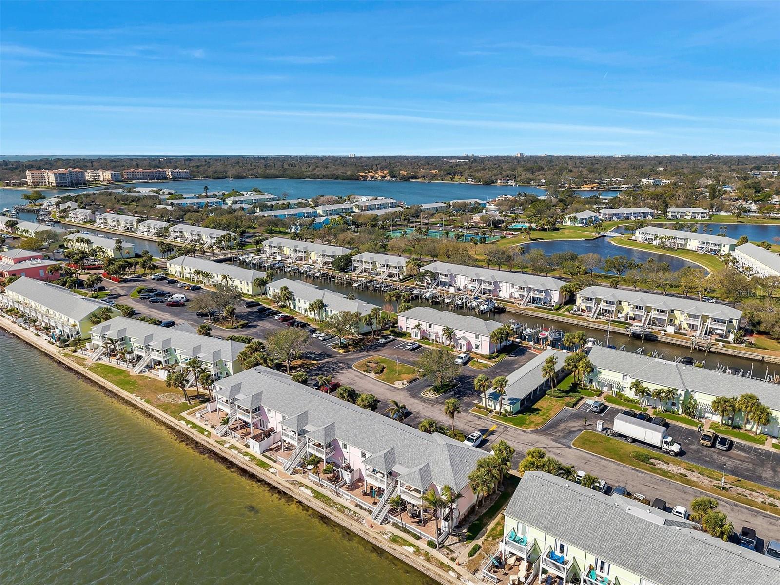 Image 45 of 60 For 4842 Coquina Key Drive Se B