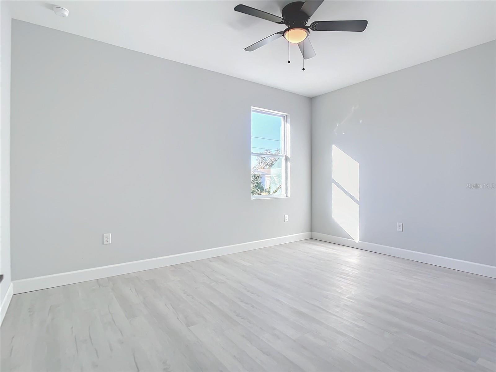 Image 19 of 20 For 21231 Berkshire Avenue