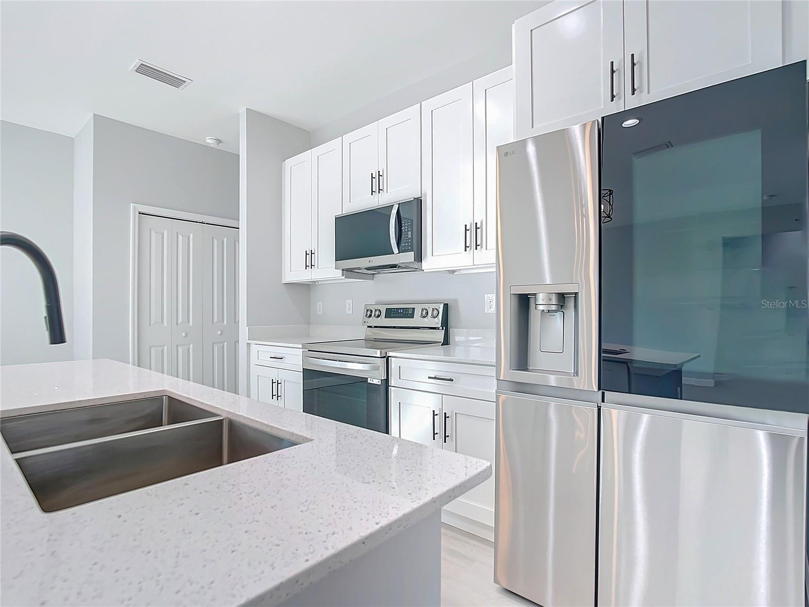 Image 6 of 20 For 21231 Berkshire Avenue