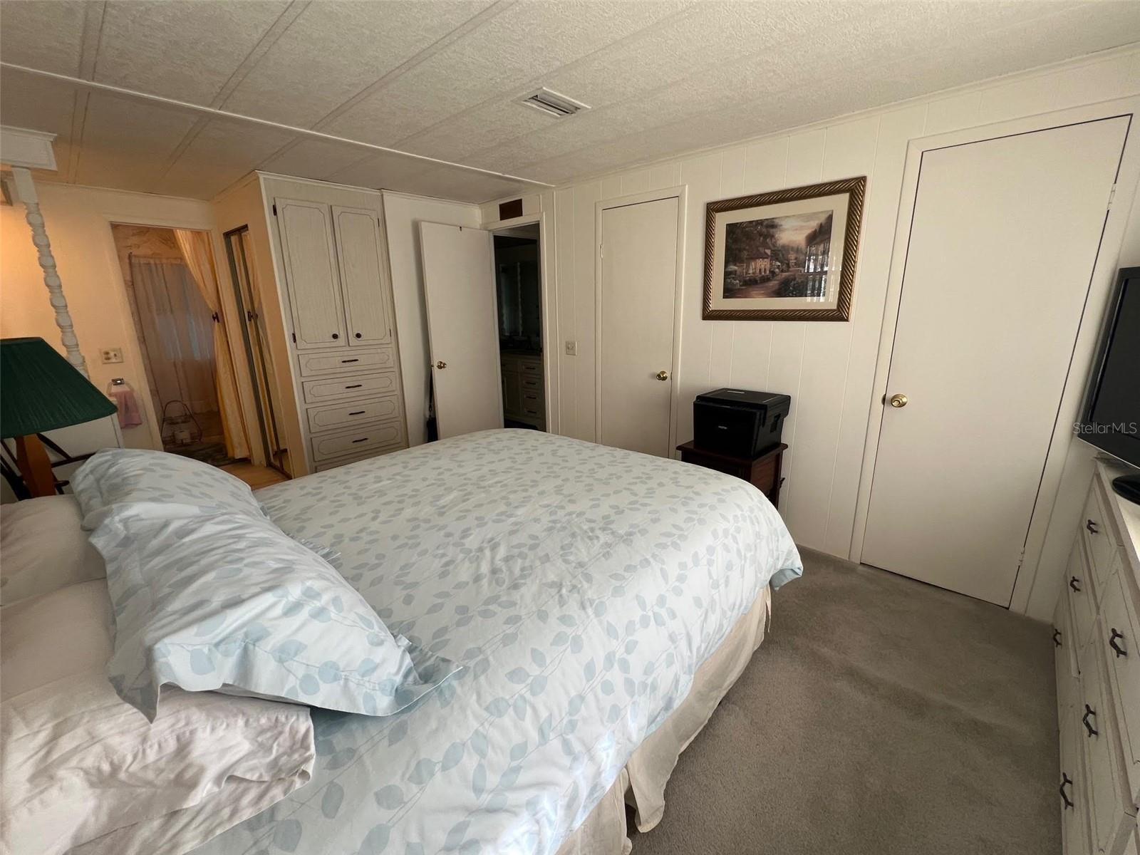 Image 19 of 32 For 37 Palm Forest Drive