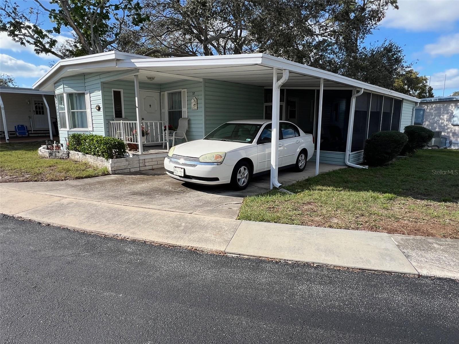 Image 3 of 32 For 37 Palm Forest Drive