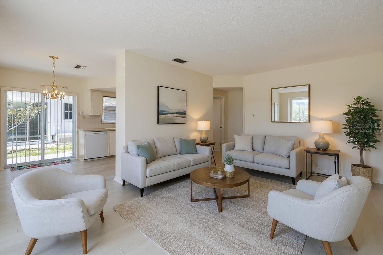 Listing photo id 20 for 7847 39th Terrace N