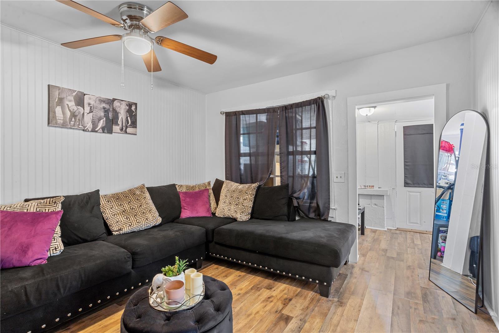 Image 10 of 15 For 828 13th Street