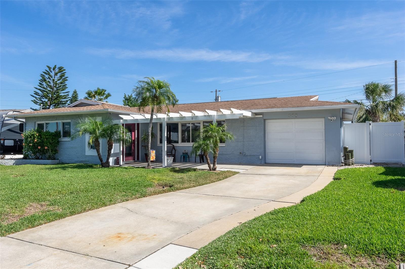 Details for 553 Lake Drive, LARGO, FL 33771