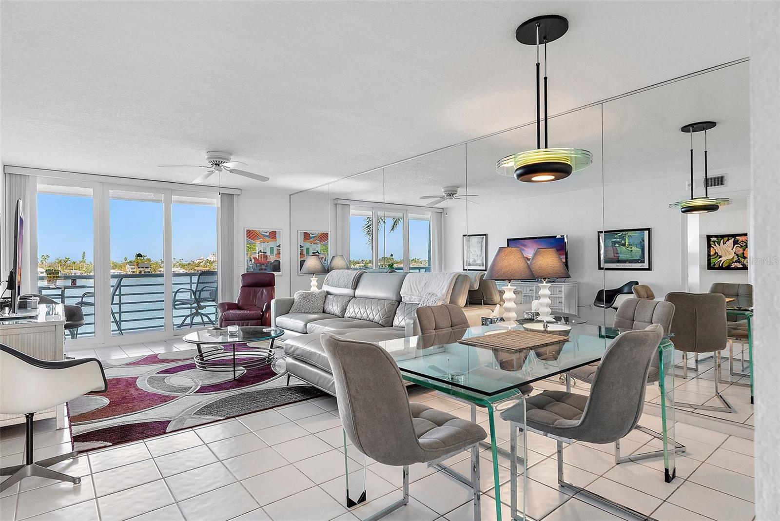 Listing photo id 9 for 6083 Bahia Del Mar Circle 359