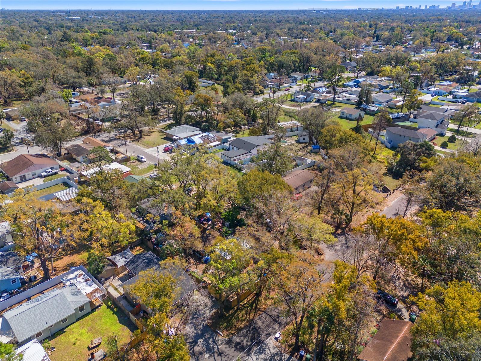 Listing photo id 7 for 1715 Hollywood Street