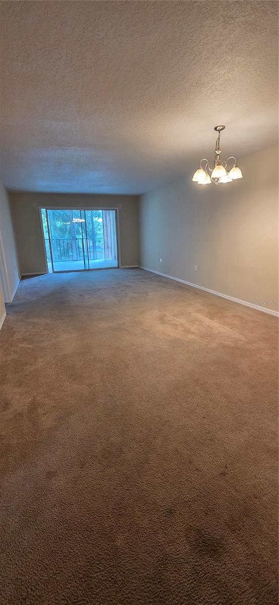 Listing photo id 25 for 90 Highland Avenue 224