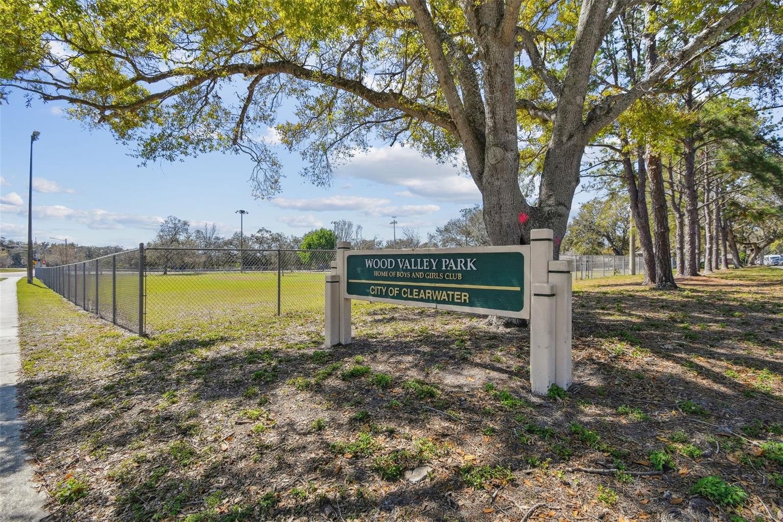 Image 63 of 82 For 1301 Melonwood Avenue