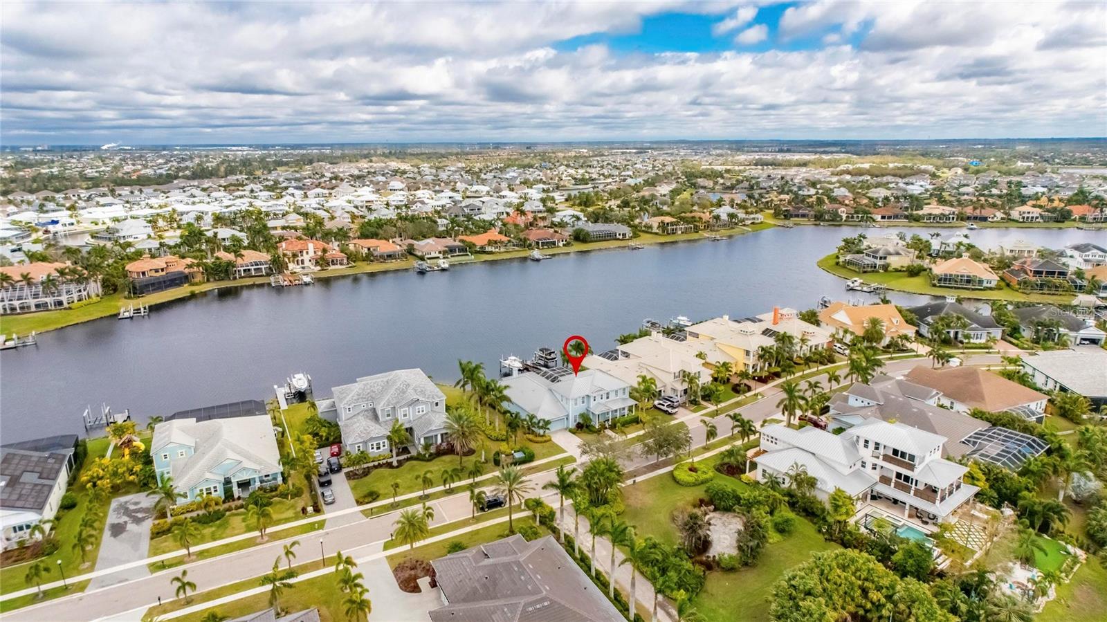 Listing photo id 98 for 735 Manns Harbor Drive