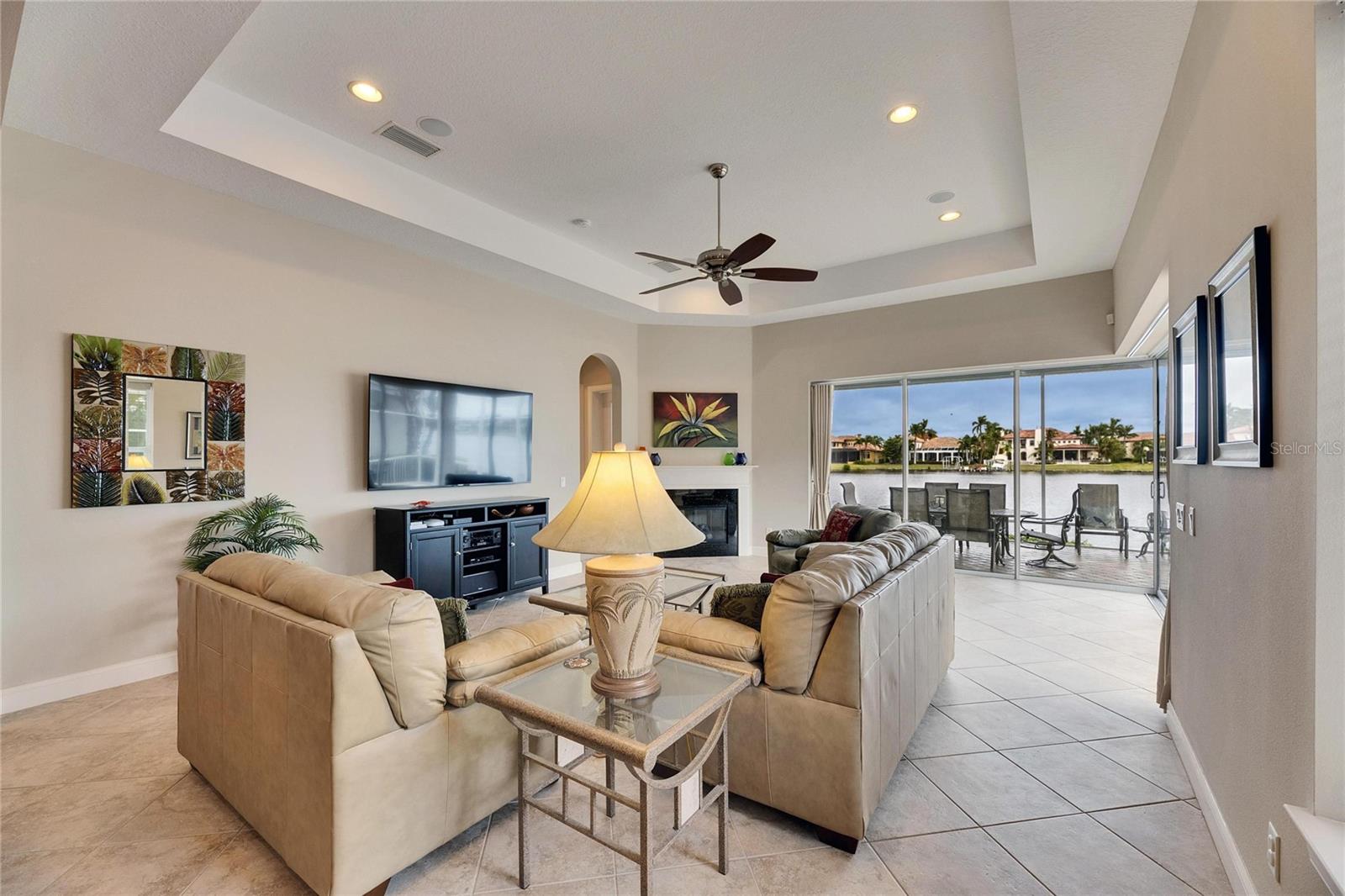 Listing photo id 24 for 735 Manns Harbor Drive