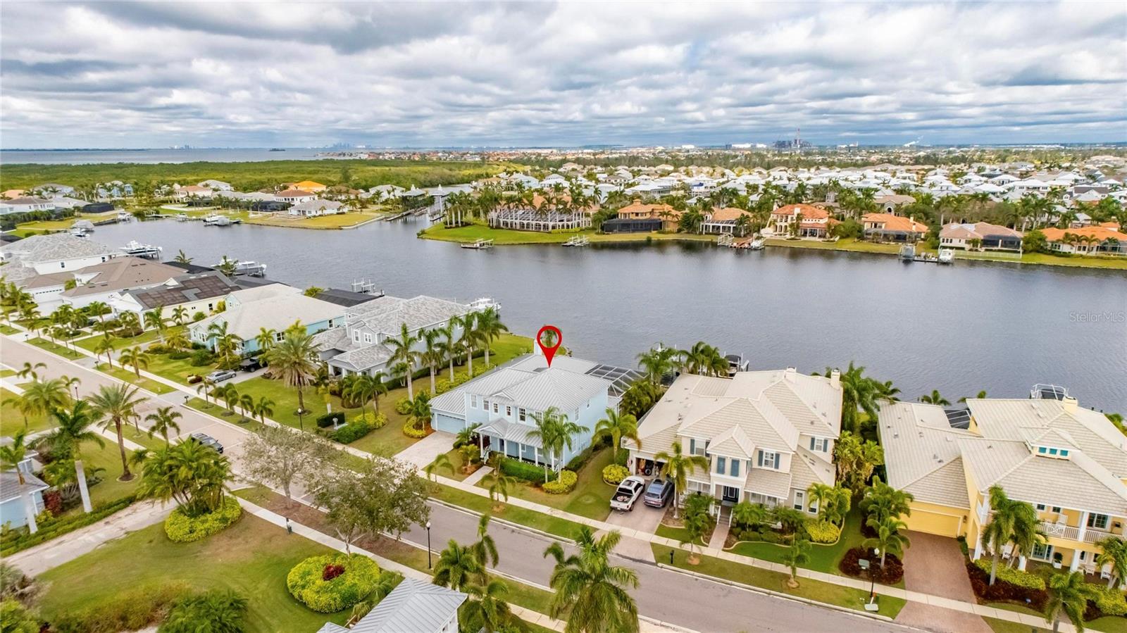 Listing photo id 87 for 735 Manns Harbor Drive