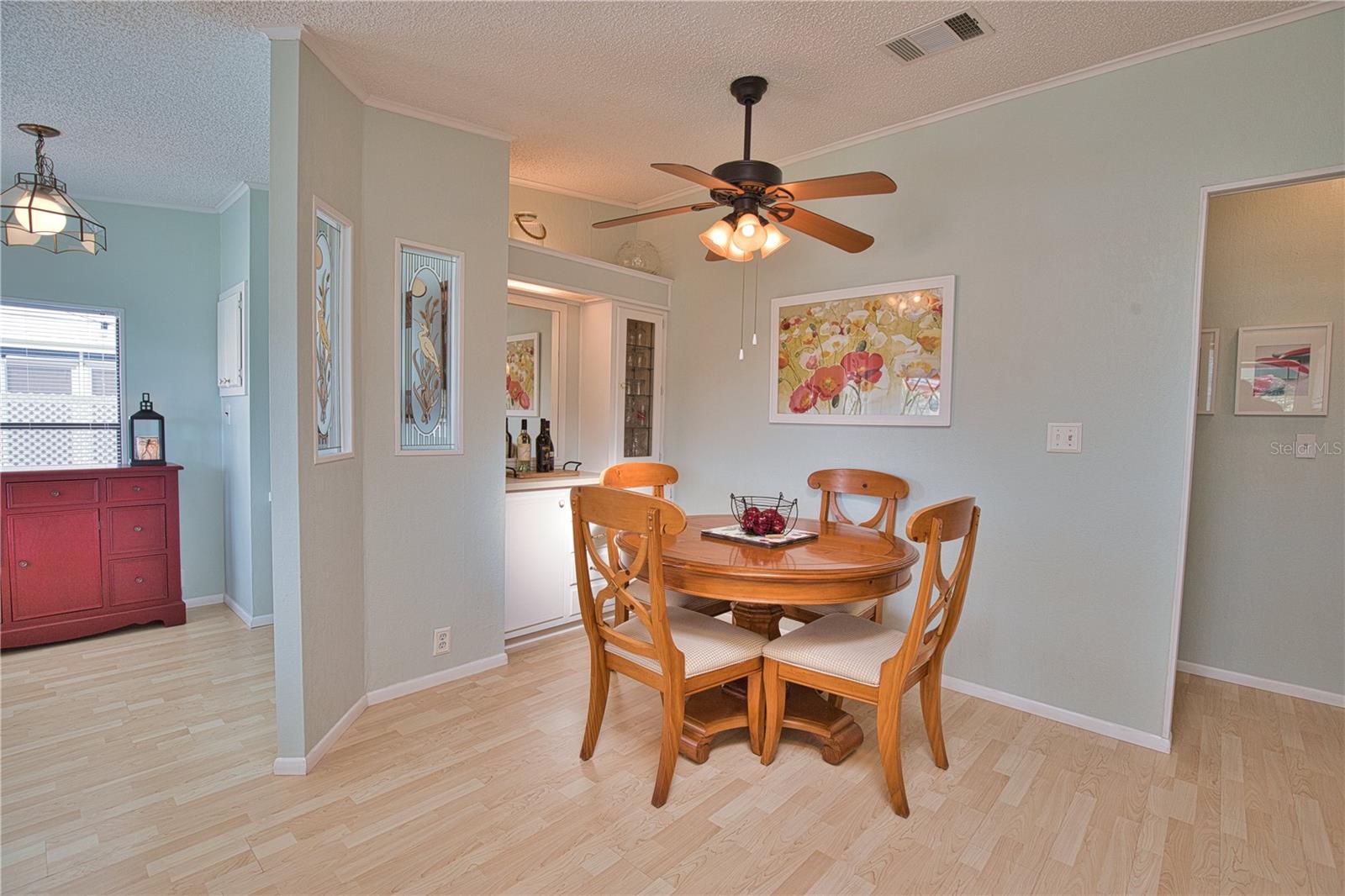 Image 18 of 38 For 714 Del Luna Drive