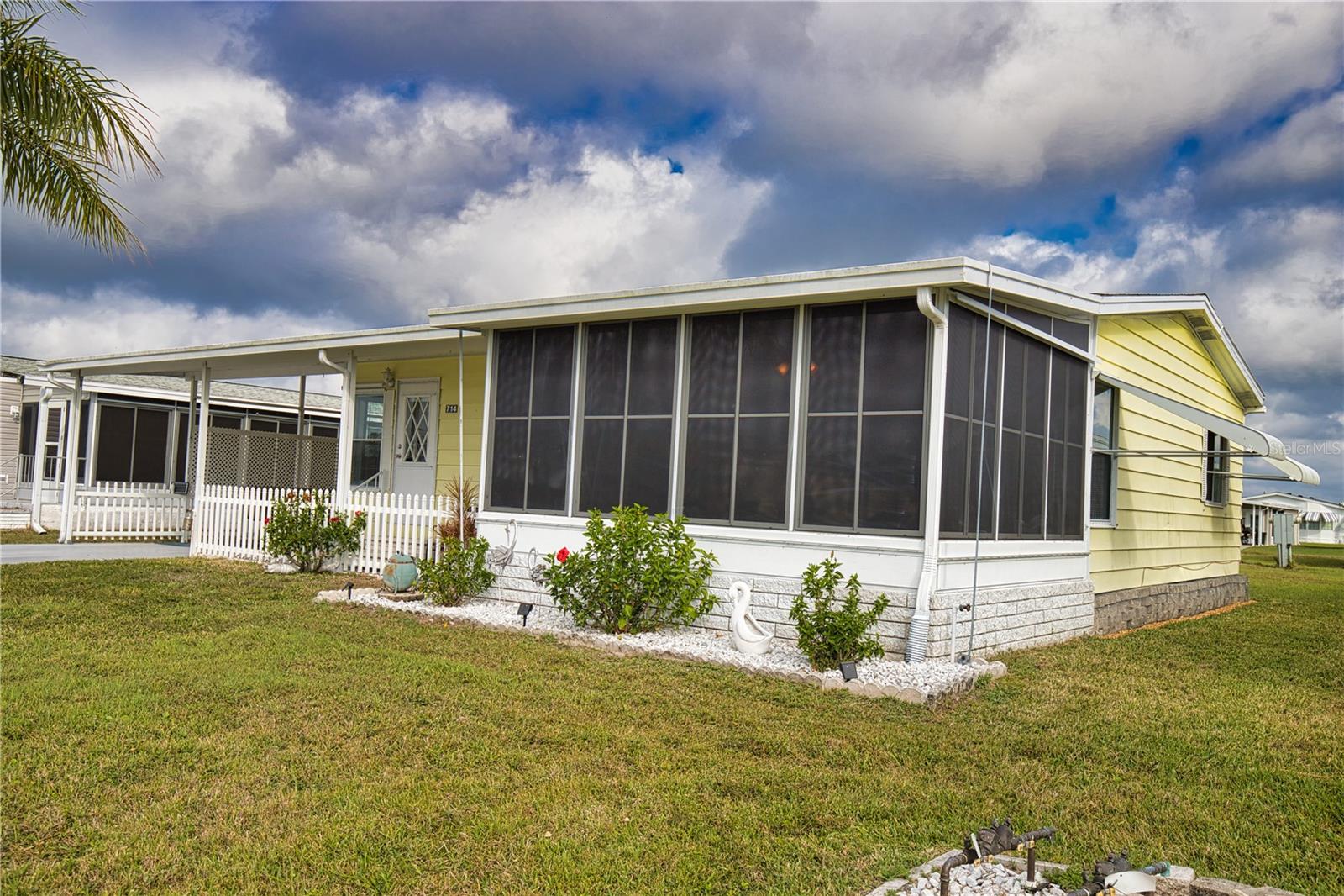 Image 2 of 38 For 714 Del Luna Drive