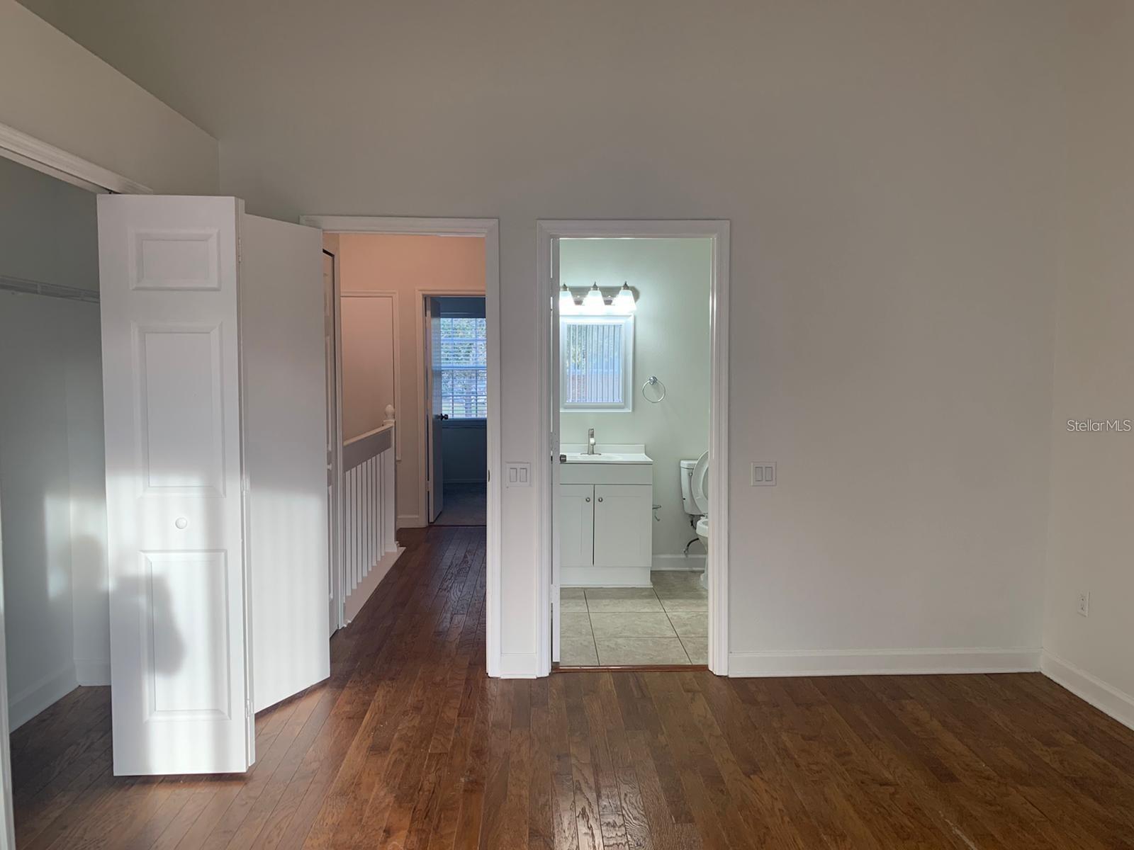 Image 27 of 59 For 8602 Hunters Key Circle