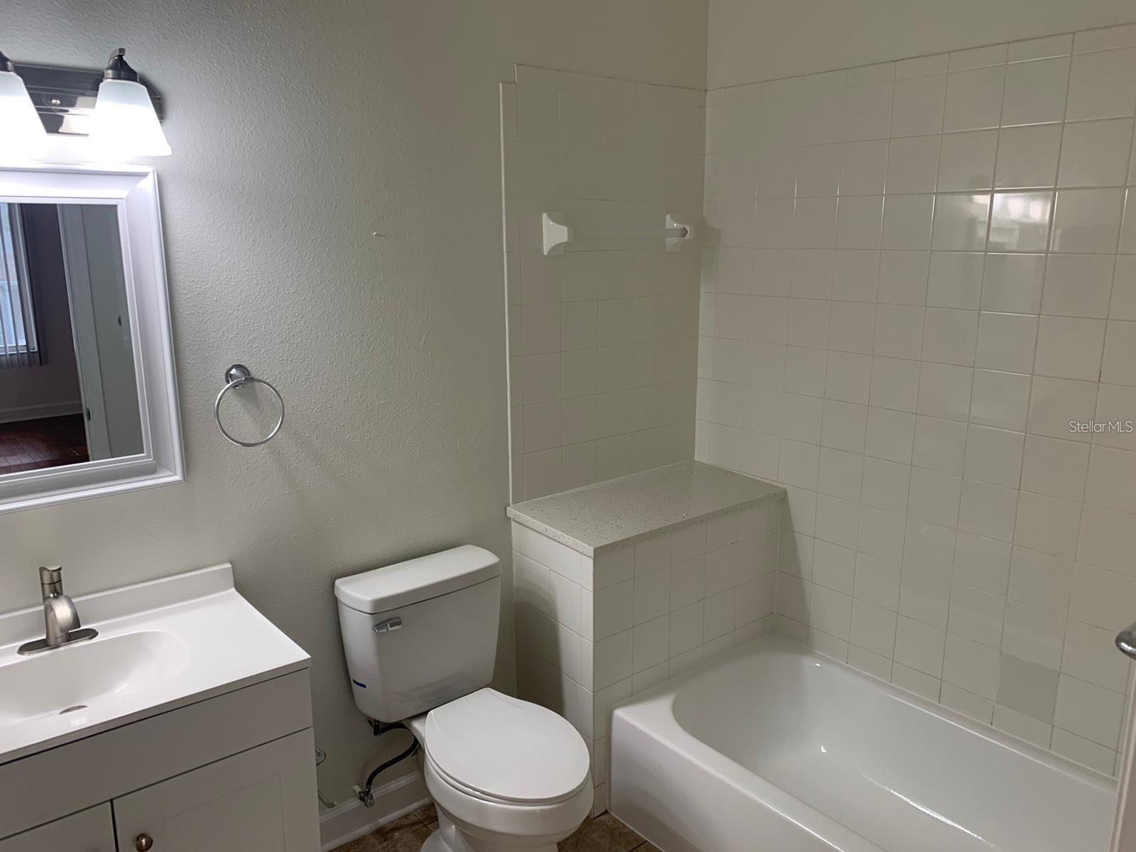 Image 30 of 59 For 8602 Hunters Key Circle