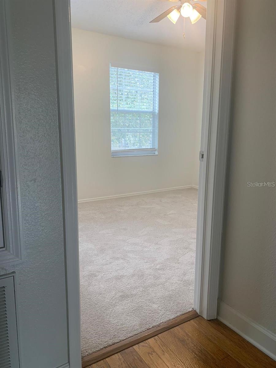 Image 32 of 59 For 8602 Hunters Key Circle